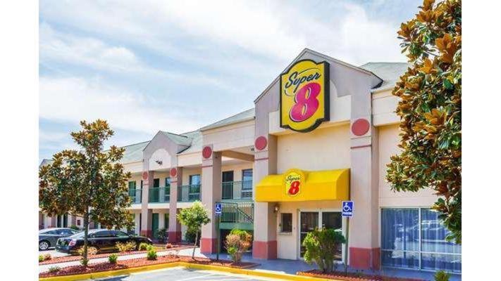 Super 8 Hotel Stafford Ngoại thất bức ảnh
