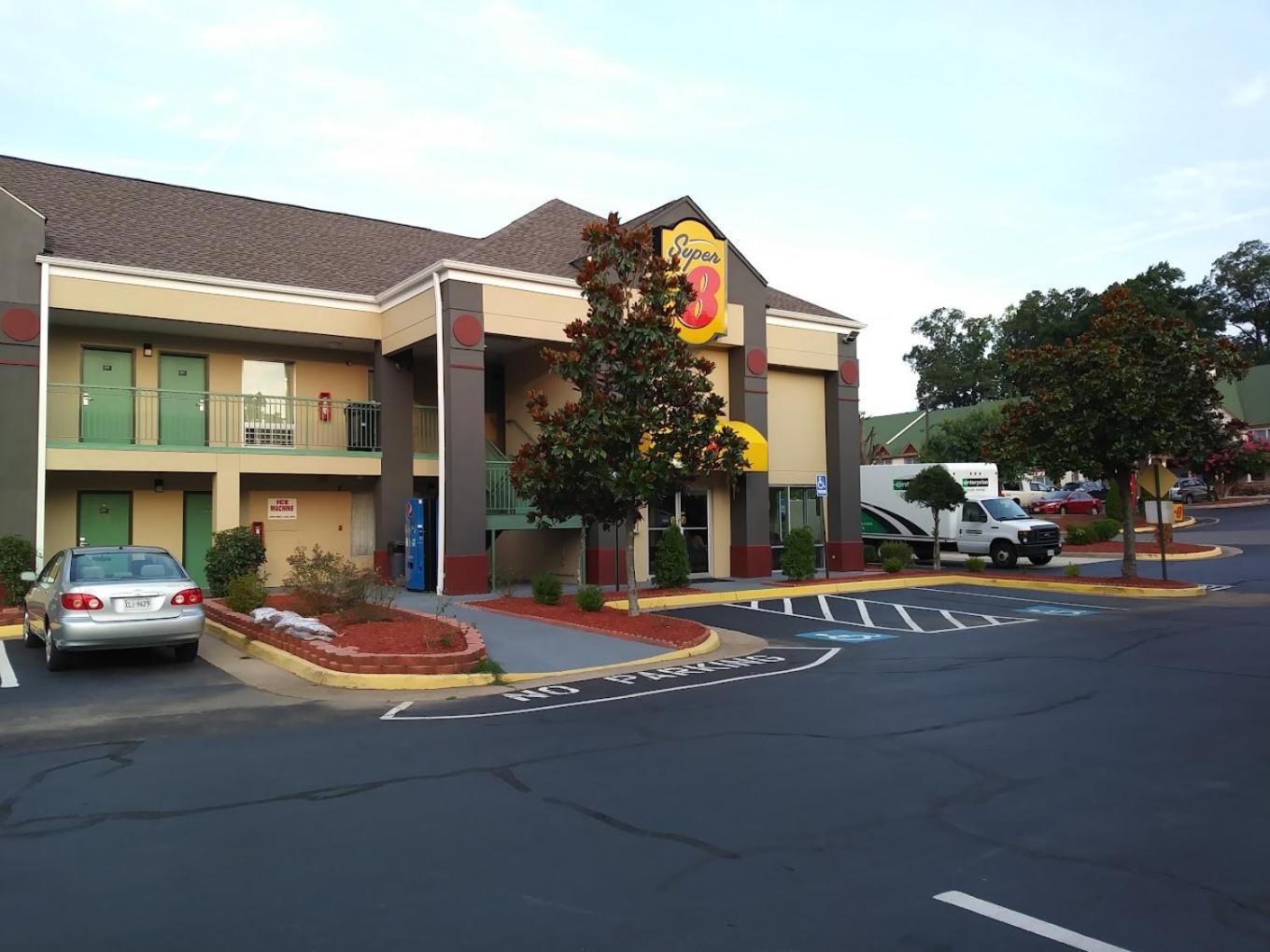 Super 8 Hotel Stafford Ngoại thất bức ảnh